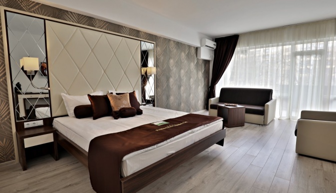 PRESTIGE_DELUXE_AQUAPARK__HOTEL_NISIPURILE_DE_AUR_BULGARIA_AIR_TOUR_TRAVEL